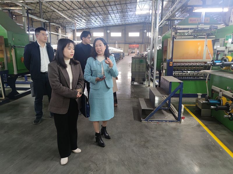 互聯網-梧州分局-國家外匯管理局梧州市分局前往高新技術產業開發區走訪調研-20250220.jpg