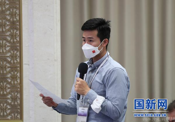 中國(guó)新聞社記者提問_large.jpg